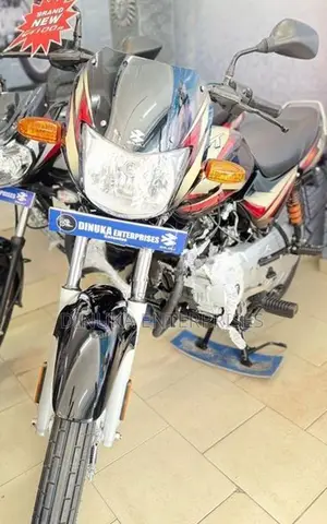 Bajaj CT100 2026