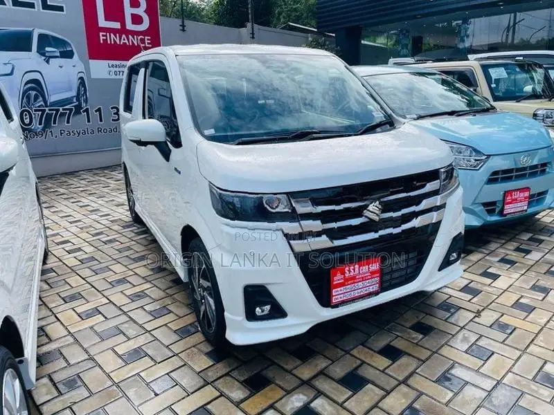 Suzuki Wagon R CUSTOM Z 2026