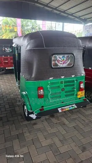 Bajaj RE 4 Stroke 2018