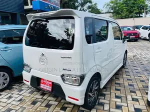 Suzuki Wagon R CUSTOM Z 2026