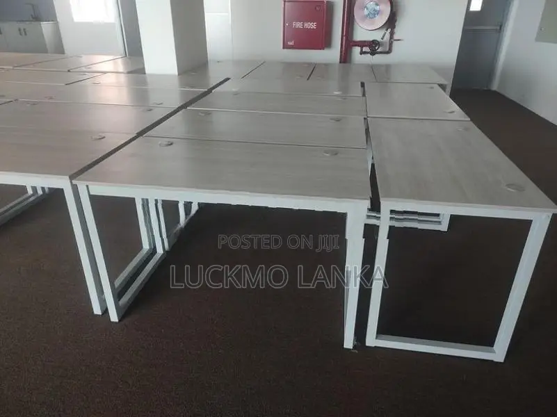New 4x2 Size Computer Table (C6)
