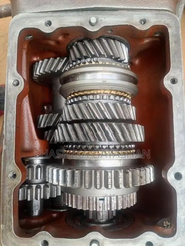 4 Forwed Gear Box
