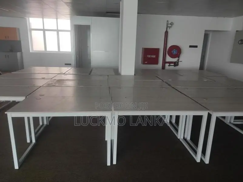 New 4x2 Size Computer Table (C6)
