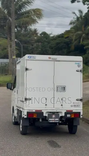 Daihatsu Hijet Freezer 2025