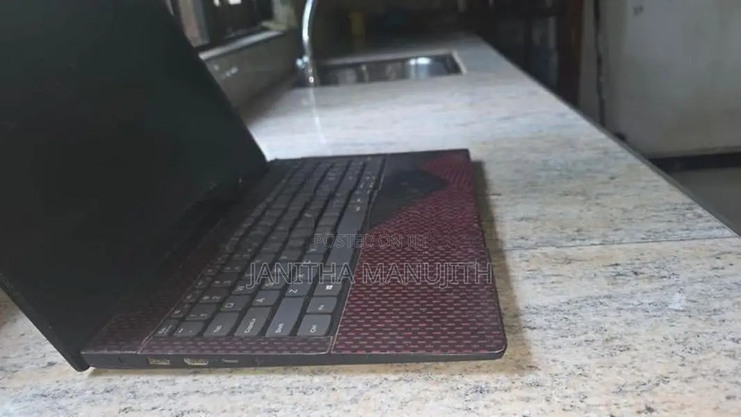 Lenovo v15 i5 11th gen