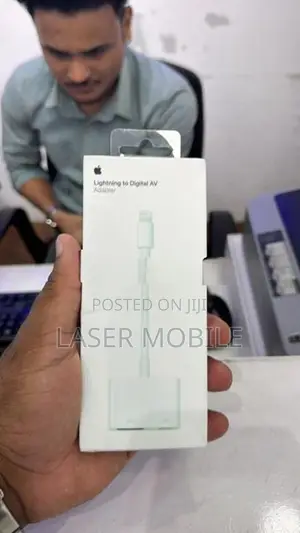 Apple Lightning to Digital AV Adapter
