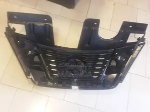 Nissan X-Trail (HNT32) Front Shell - Reconditioned