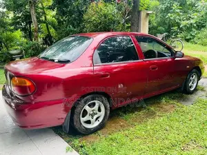 Kia Sephia 2000