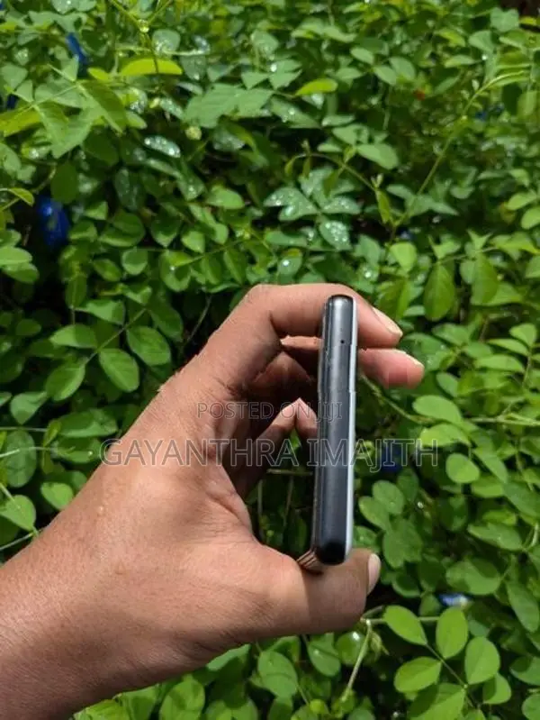Google Pixel 6a 6gb 128gb (Used)