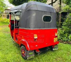 Bajaj RE 205cc 2011
