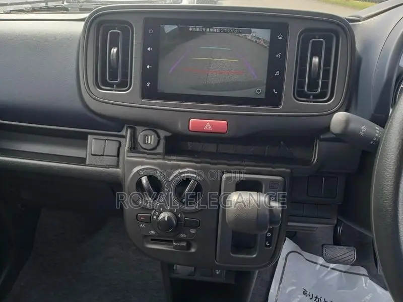 Suzuki Alto L Grade 2024