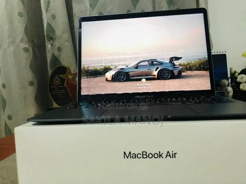 MacBook Air M1 chip