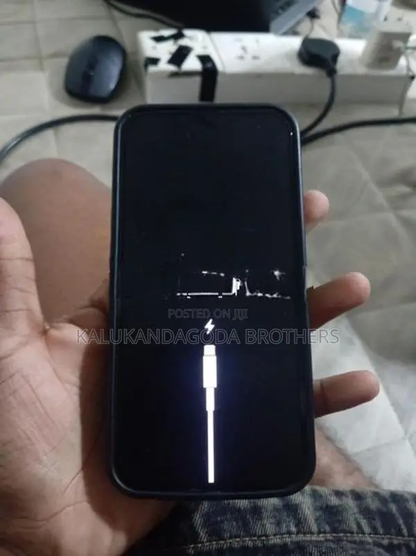 Apple iPhone 14 Good (Used)