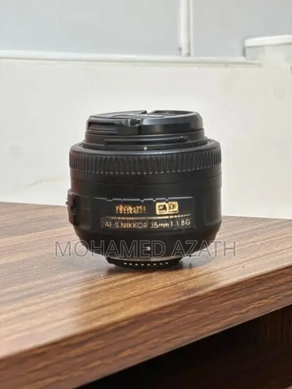 Nikon AF-S DX NIKKOR 35mm f/1.8G Lens
