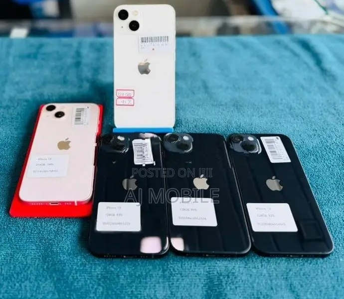 Apple iPhone 13 256GB (Used)