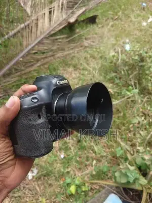 canon 50 mm lens