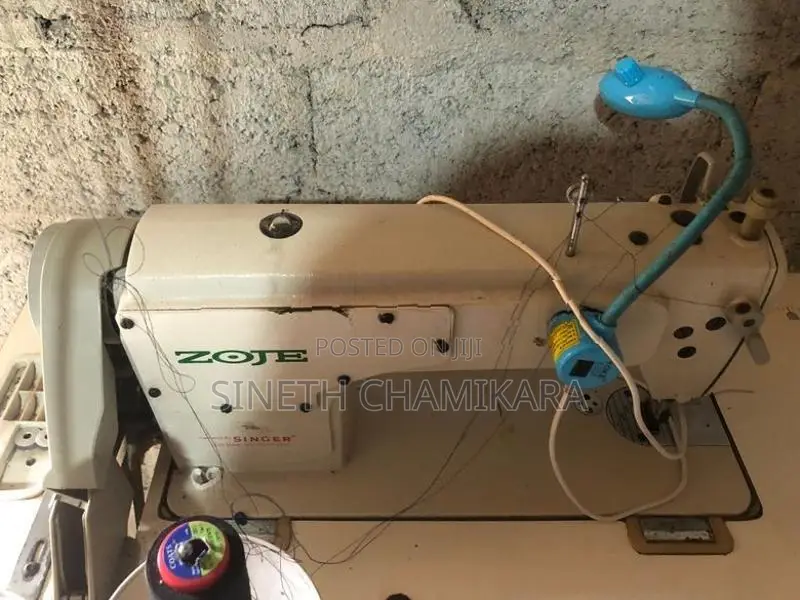 5 Thread Overlock Machine
