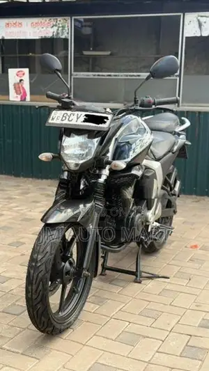 Yamaha FZs V2 2015