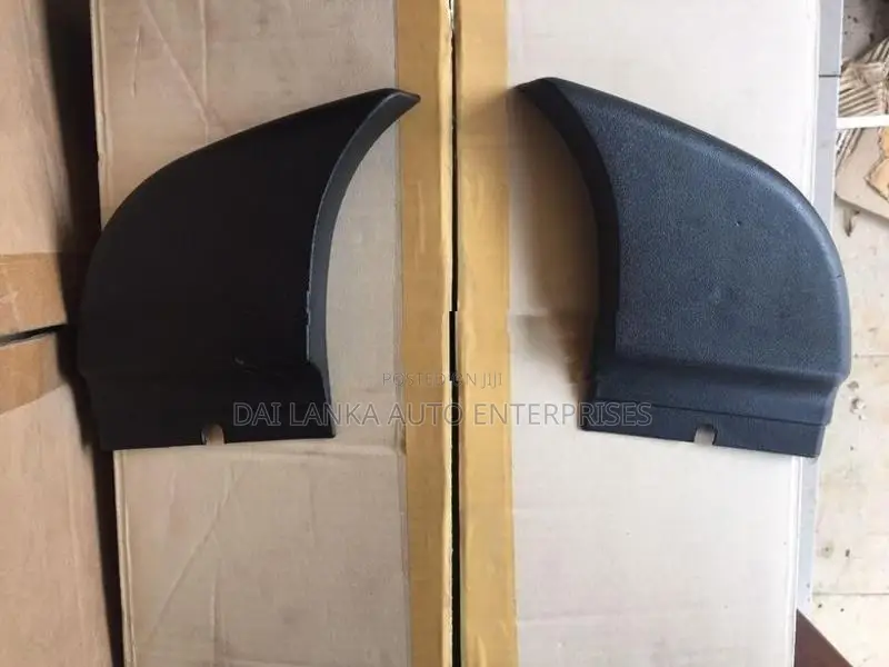 Toyota Hilux Vigo Rear Bumper End