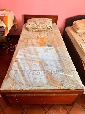 3 Beds with Mattress