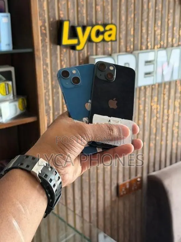 Apple iPhone 12 128GB (Used)