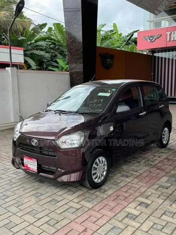 Daihatsu Mira 2024