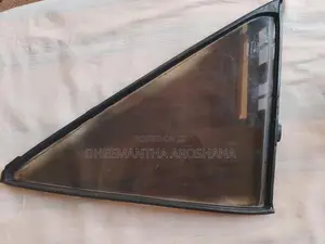 Nissan Fb14 Door Glass
