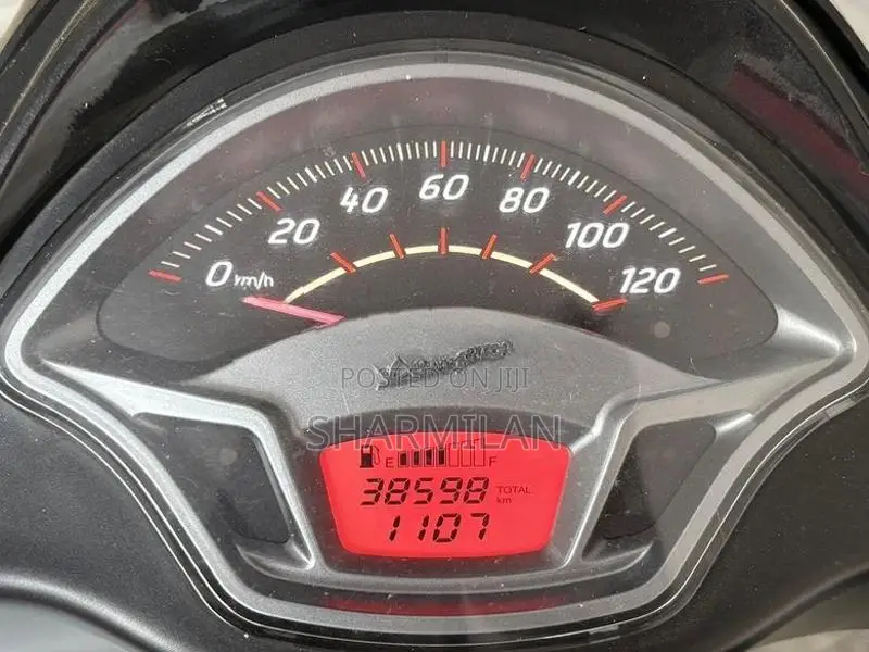 Vespa SXL 2020