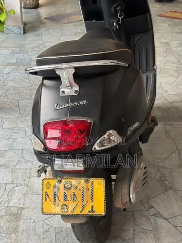 Vespa SXL 2020