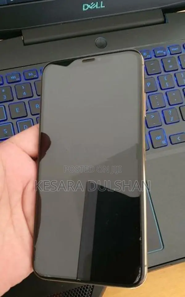 Apple iPhone XS (Used)