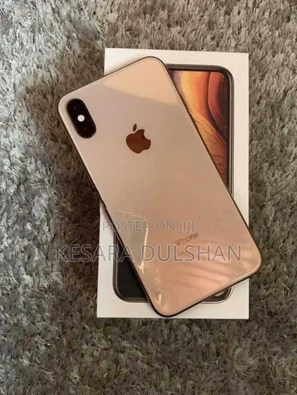 Apple iPhone XS (Used)