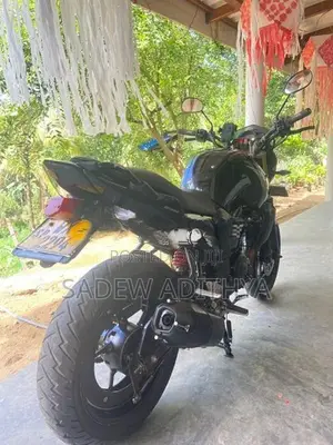 Yamaha FZS V1 2011