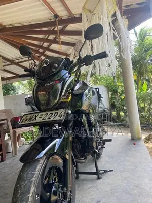 Yamaha FZS V1 2011