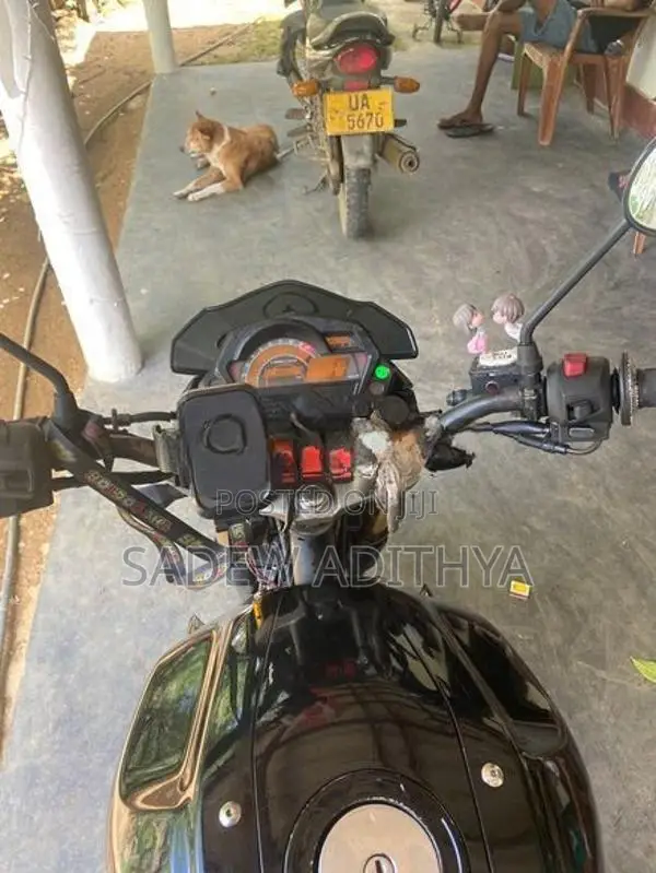 Yamaha FZS V1 2011