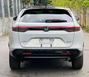 Honda Vezel z play 2026