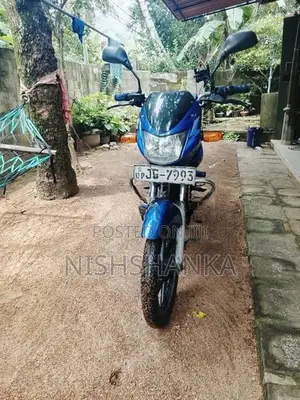 Bajaj Caliber 2004