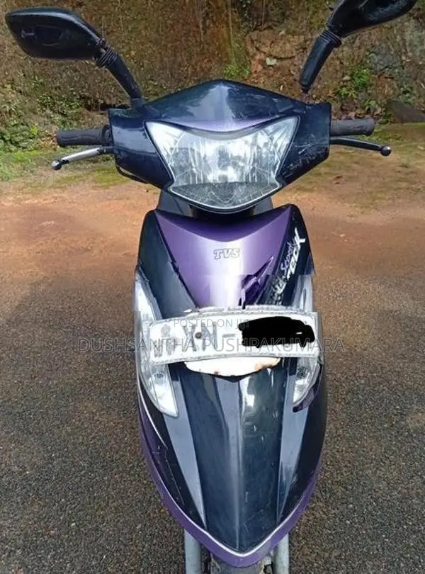 TVS Streak SCOOTY 2012