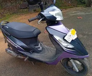 TVS Streak SCOOTY 2012
