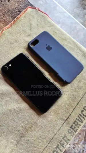 Apple iPhone 7 128GB storage (Used)