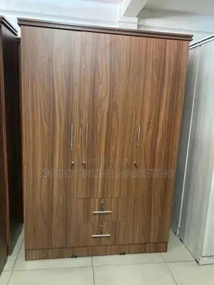 New Wardrobe 6*4 Ft Cupboard 3 Door Mirror