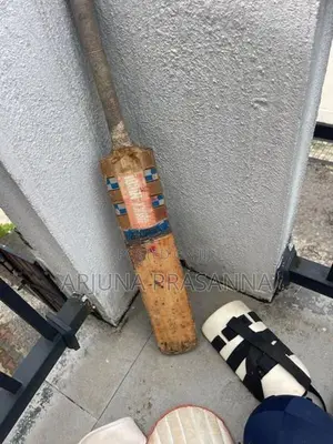 Telstra Cricket Set
