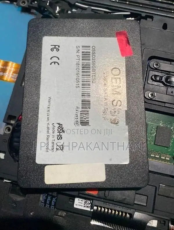 256GB SSD with 4GB RAM