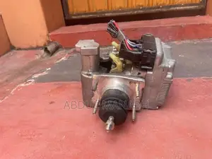 Toyota Aqua ABS Pump with Actuator