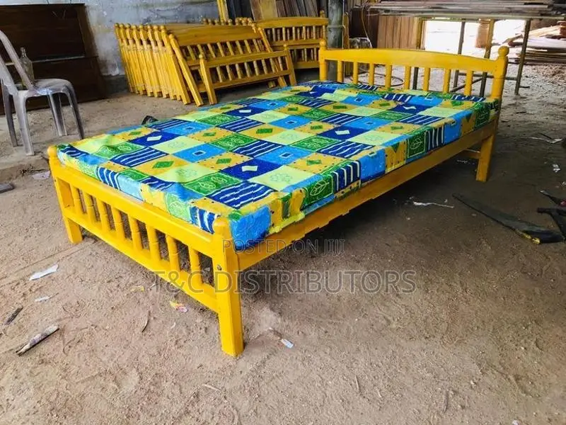 6*4 Attoniya Bed with Double Layer Mattress