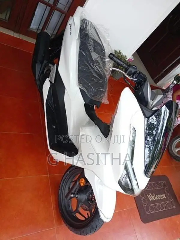 Honda PCX 125 o 2025