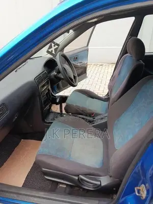 Nissan Wingroad 1997