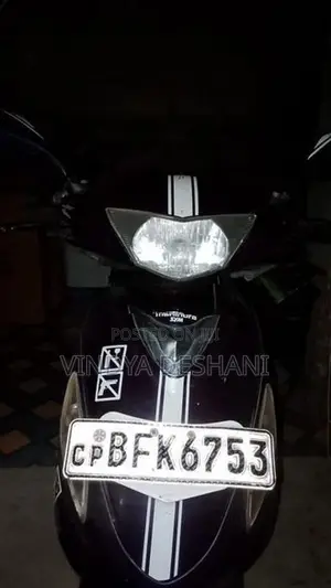 Mahindra Uzo 125 2017
