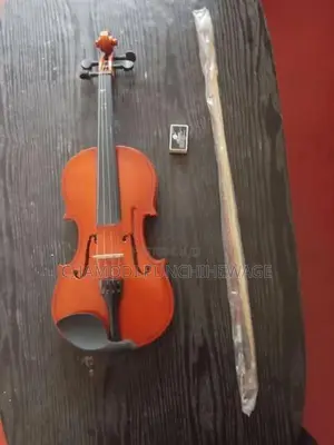 Lark 4/4 Violin