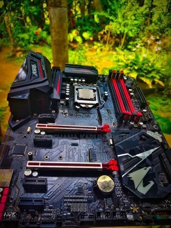 Gigabyte Z370 AORUS Motherboard