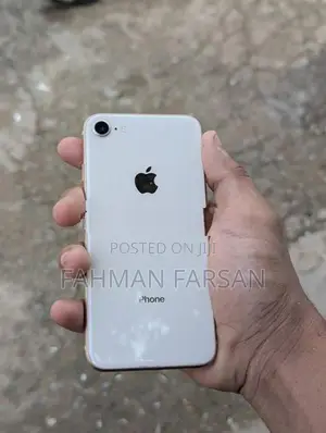 Apple iPhone 8 (Used)
